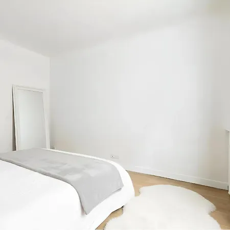 Trocadero - Elegant 1Br - Sleeps 5