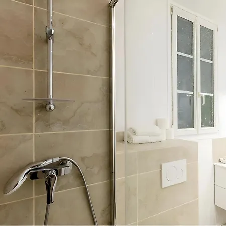 Trocadero - Elegant 1Br - Sleeps 5 公寓