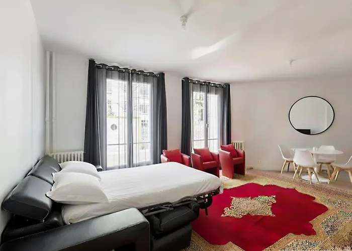 Modern 1br - Sleeps 5 - Prime 16th Location