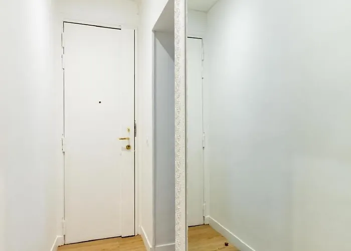 Διαμέρισμα Modern 1br - Sleeps 5 - Prime 16th Location Παρίσι
